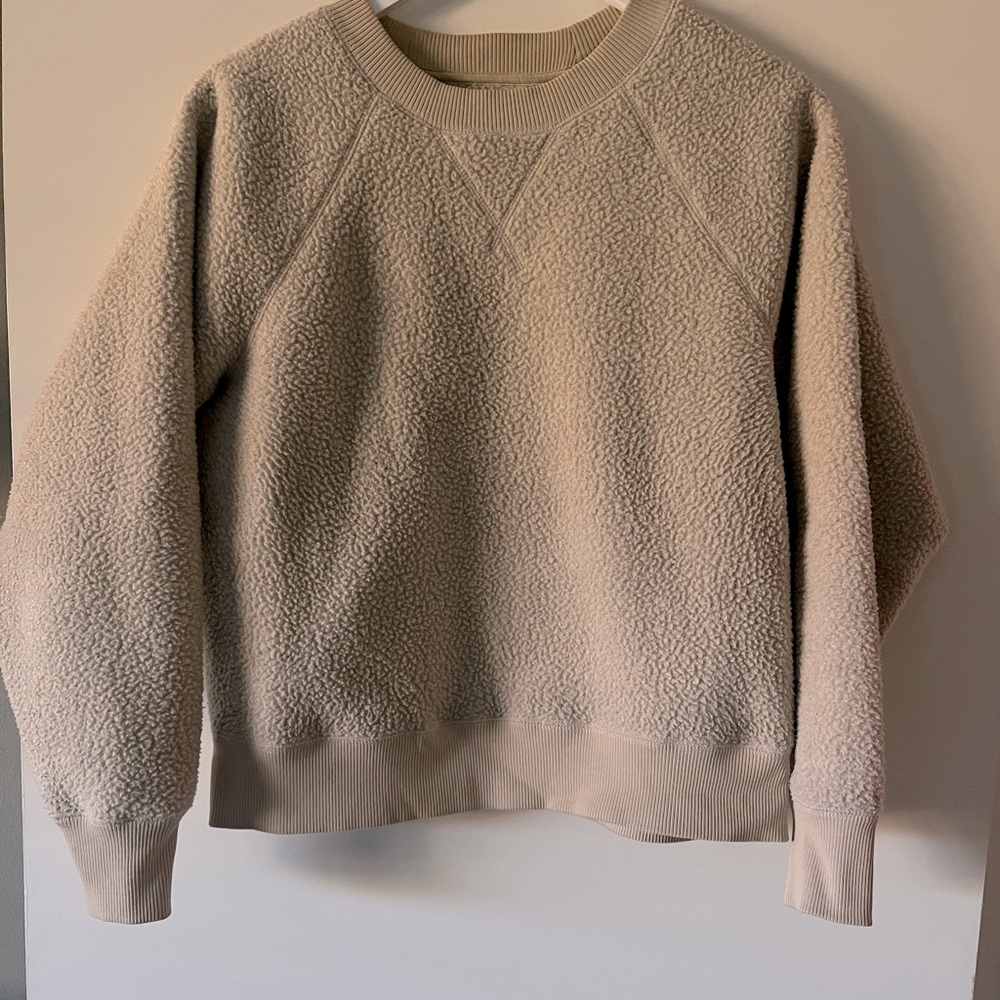 The ReNew fleece Raglan Sweatshirt
